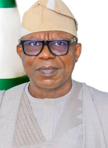 Mr. Kamoru Ogunlana, Esq